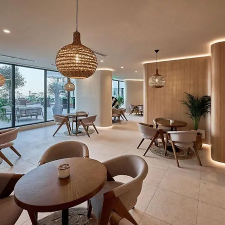 Alezzi Infinity & Hotell Năvodari