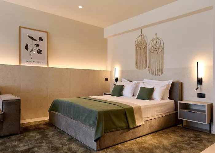 Alezzi Infinity Aparthotel&spa 5* Năvodari