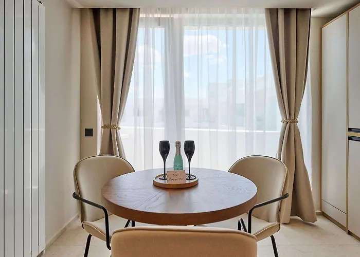 Hotel Alezzi Infinity Aparthotel&spa