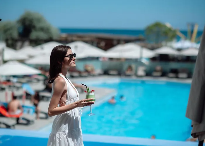 Alezzi Infinity Aparthotel&spa