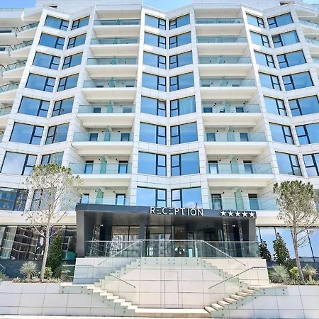 Hotel Alezzi Infinity & Navodari