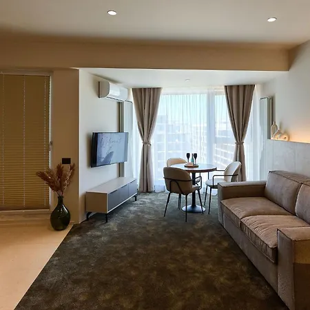 Alezzi Infinity & Отель 5*