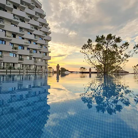 Alezzi Infinity & 5*