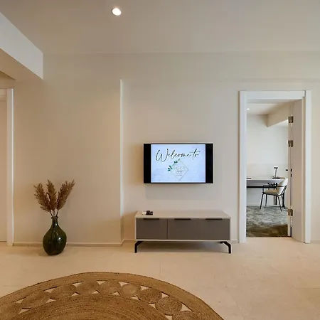 Alezzi Infinity & Hotel