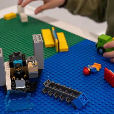 Alezzi Infinity & 5*