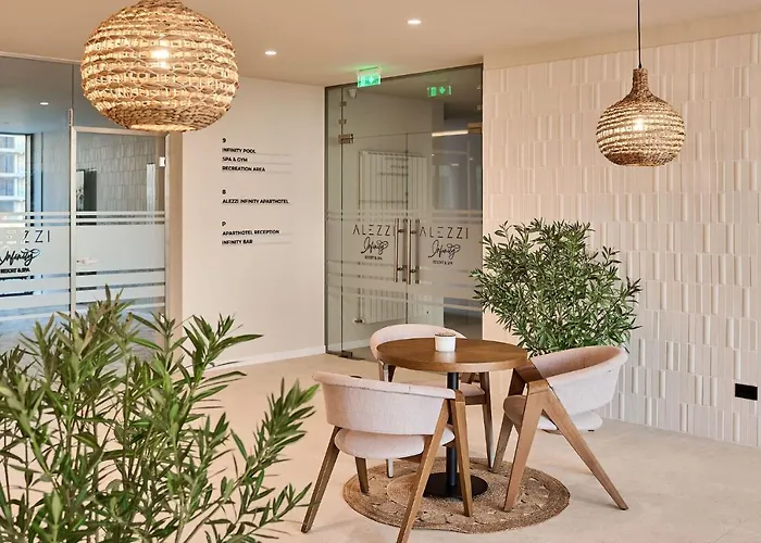 Alezzi Infinity & Hotel Navodari