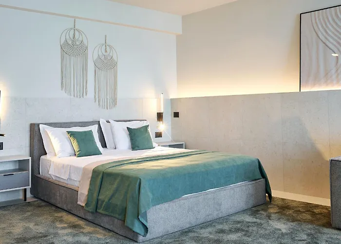 Hotel Alezzi Infinity &